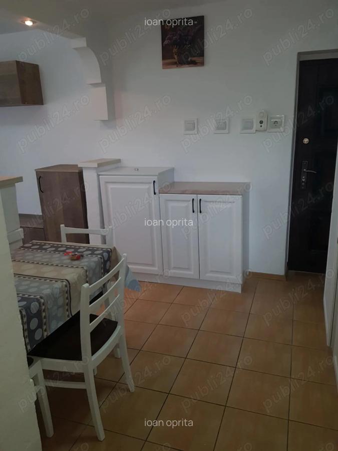 Inchiriez apartament cu 2 camere - 3