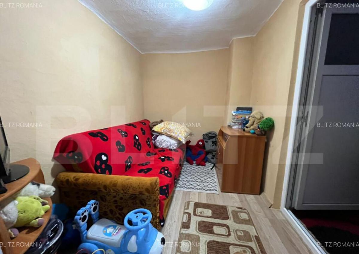 Casa de vanzare, 420 mp teren, zona COS - 7