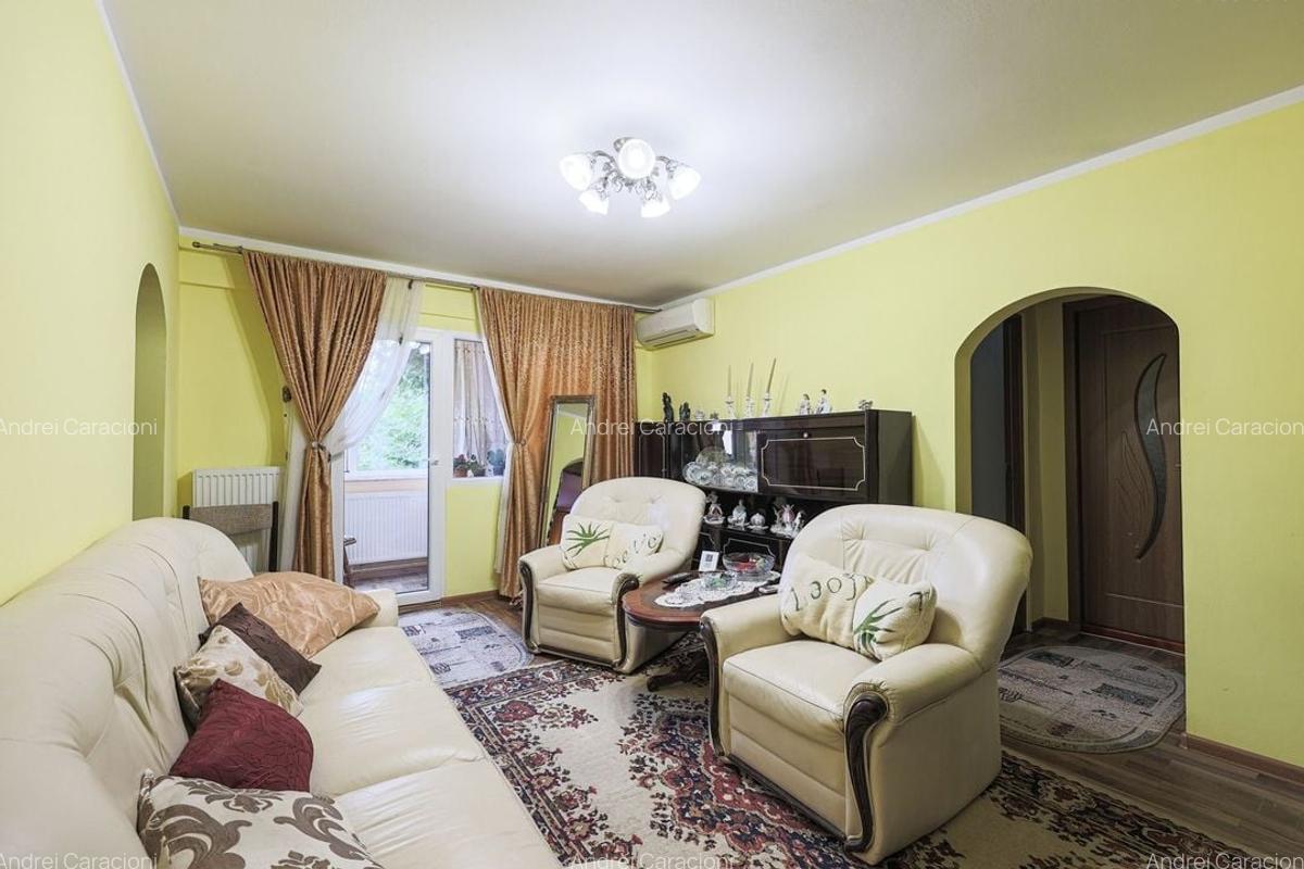 Apartament, la etajul 1, cu balcon spre zona verde, malul Muresului - 1