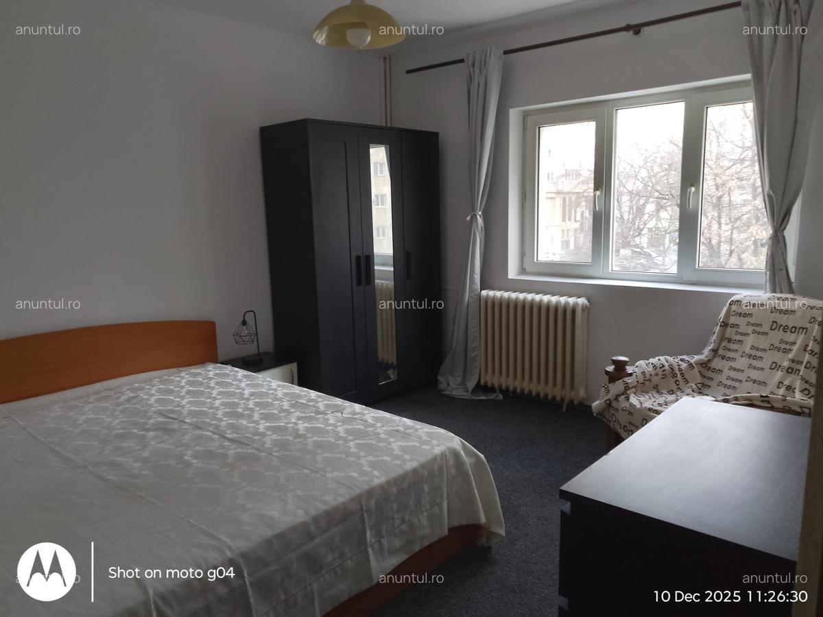 Unirii, Zepter, particular - 1