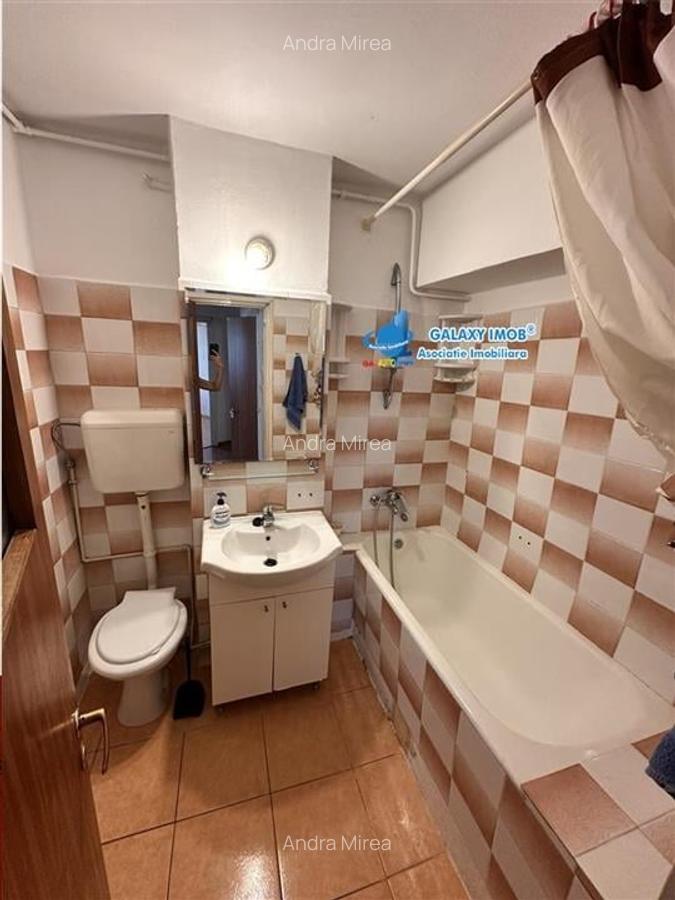 Vanzare apartament 4 camere Mega Mall Pantelimon Bd Chisinau OCAZIE - 14