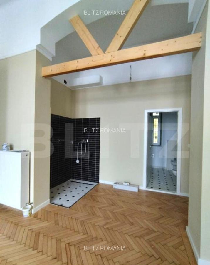 Apartament de vanzare, cu 3 camere, 100 mp, zona centrala - 7