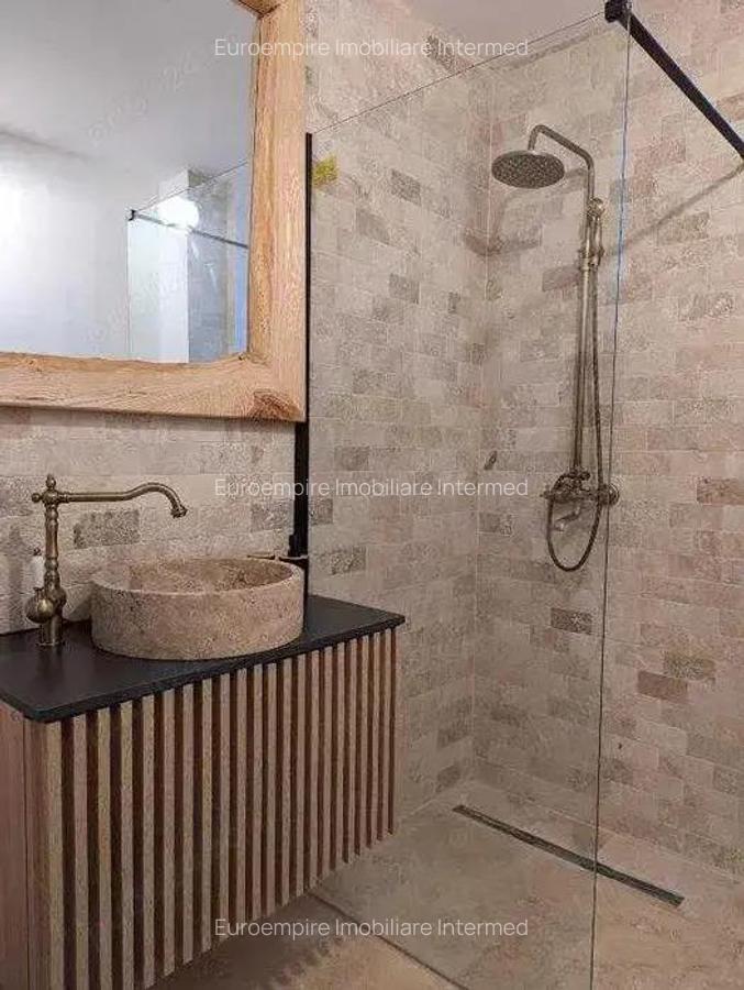 Vila de inchiriat P+1E+M in Mamaia-Sat - 8