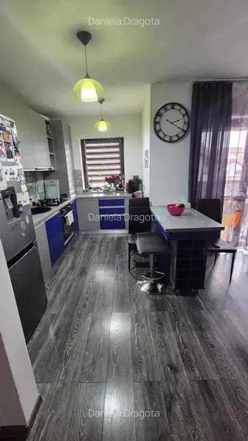 Apartament 2 camere, decomandate, mansarda, zona Sanpetru Residence. - 5