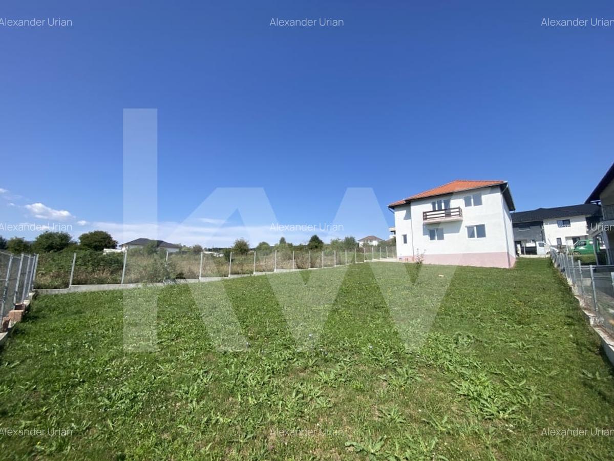 Casa individuala 4 dormitoare de vanzare in Cisnadie Sibiu teren 727mp - 1