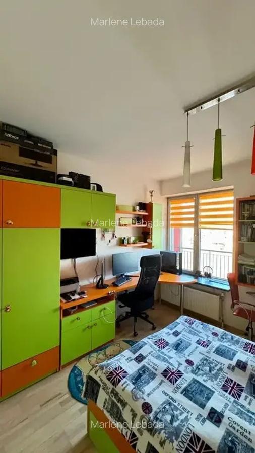 Apartament cu 3 camere decomandat, mobilat în Văcăresti - 12