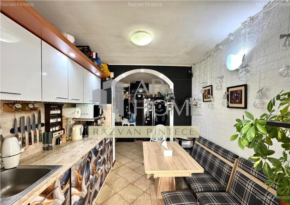Apartament 3 camere, confort 1, decomandat, zona Republicii - 10