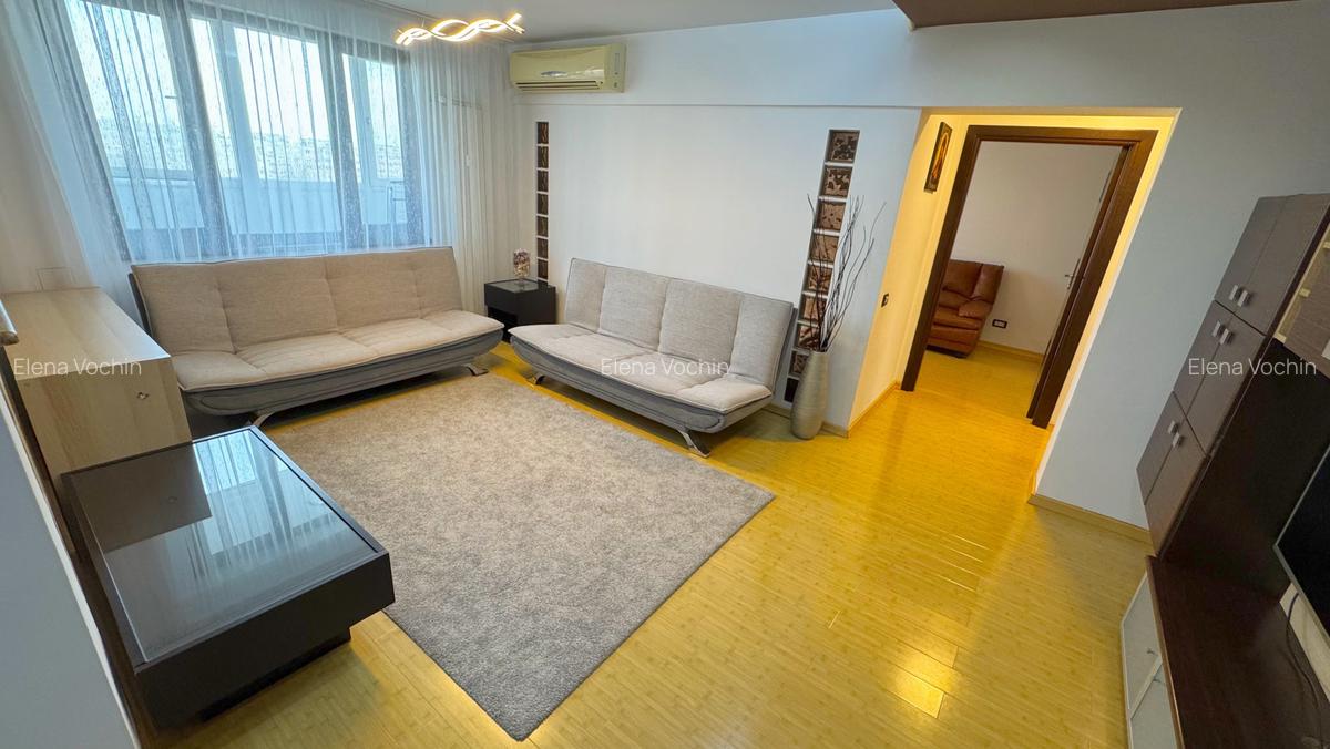 3 camere decomandat, renovat, Titan Baraje - 2