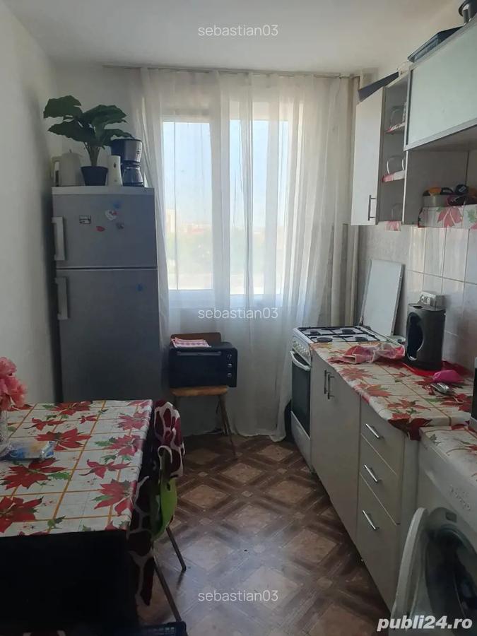 Inchiriez apartament 2 cam - 2