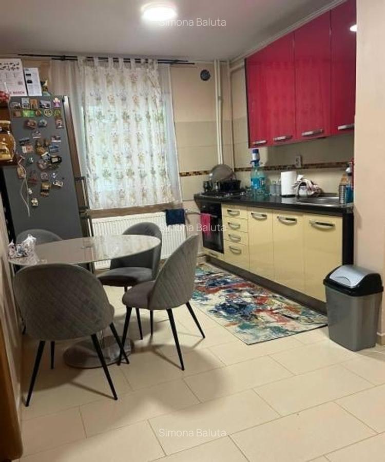 Vânzare apartament 3 camere zona Gorjului - 3
