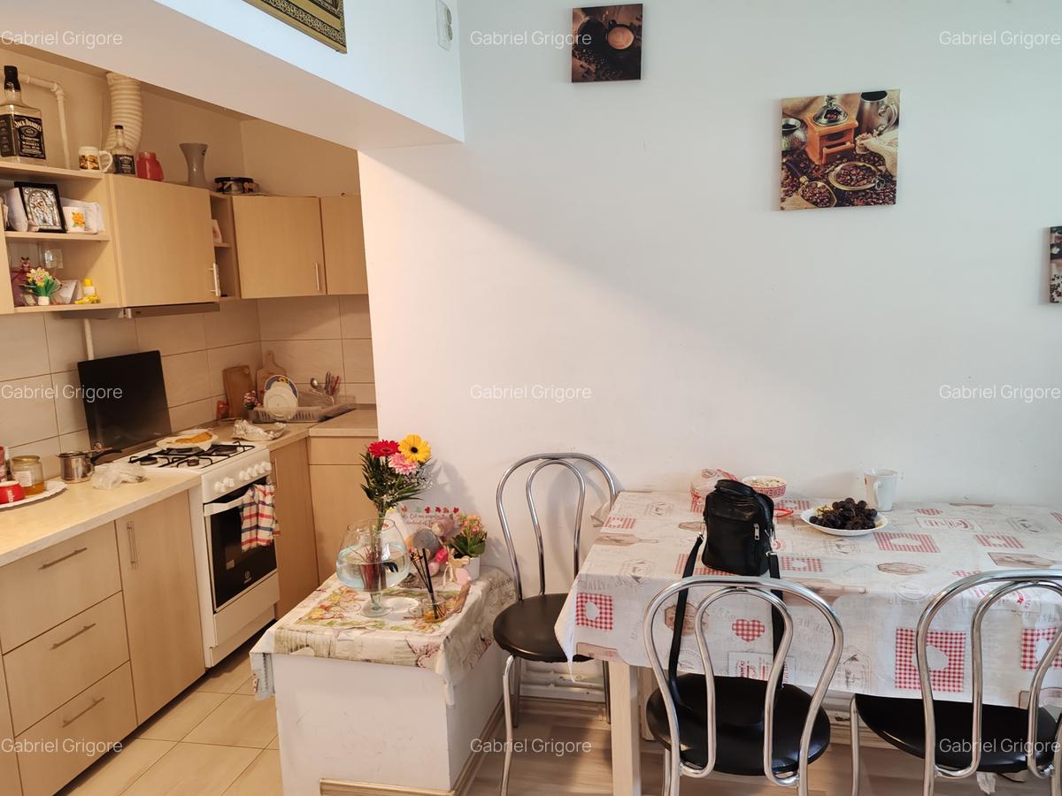 Apartament cu 2 camere semidecomandat în Central - 4