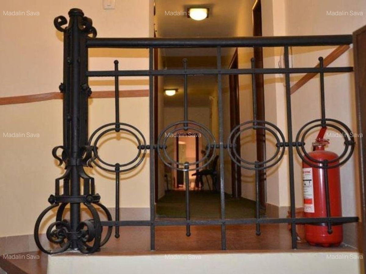 ARMENEASCA - UNIVERSITATE  - 6 camere stradal, locatie deosebita - 15