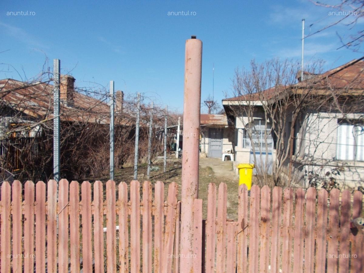 Vanzare Casa 4 Camere Clinceni - 2