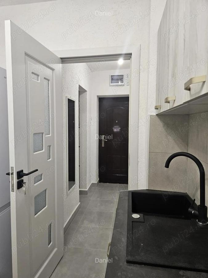 Particular vand ap. 2 camere renovat, cart Pajura sect 1 - 3