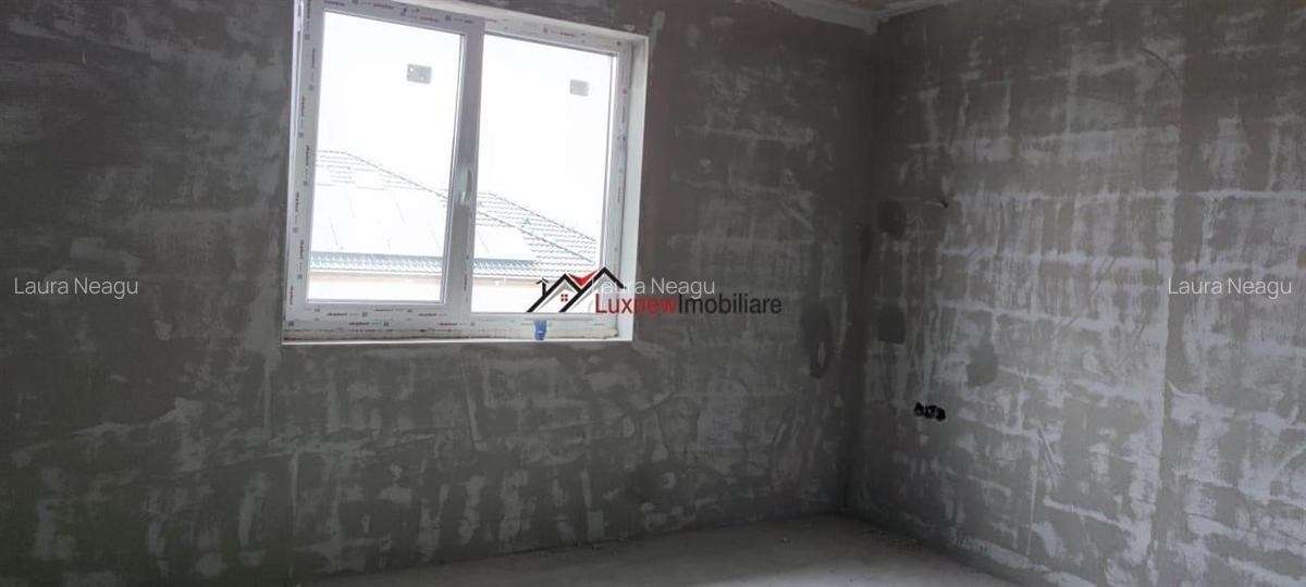 Casa individuala semifinisata in Corusul. Su.120 mp pe teren de 726 mp. Detine C - 11