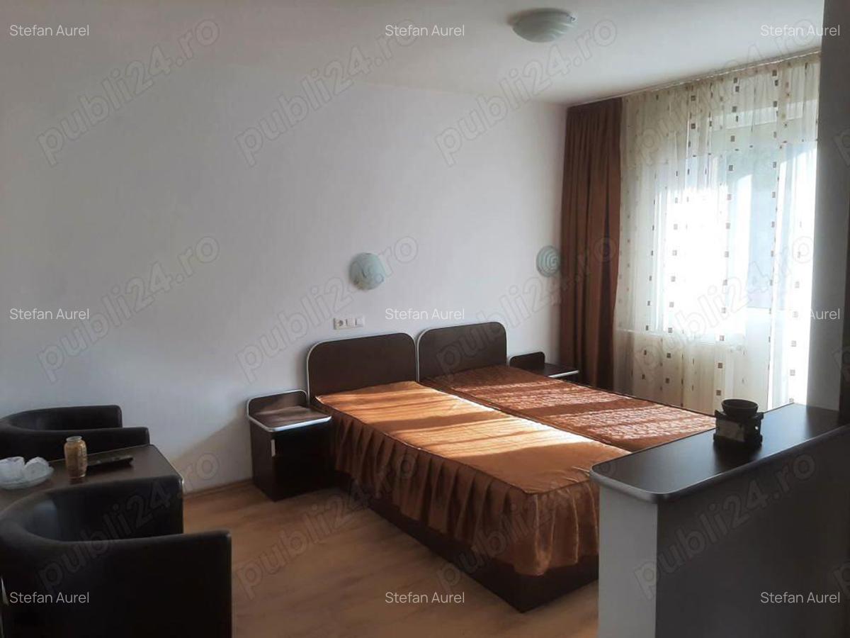 Casa Stefan-Sinaia,cu o capacitate de 14 spatii,inchiriaza pe o perioada indelungata. - 8