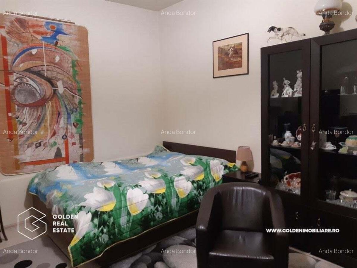 Casa mare, cu 4 apartamente a cate 1, 2, 3 ?i 4 camere fiecare - 16