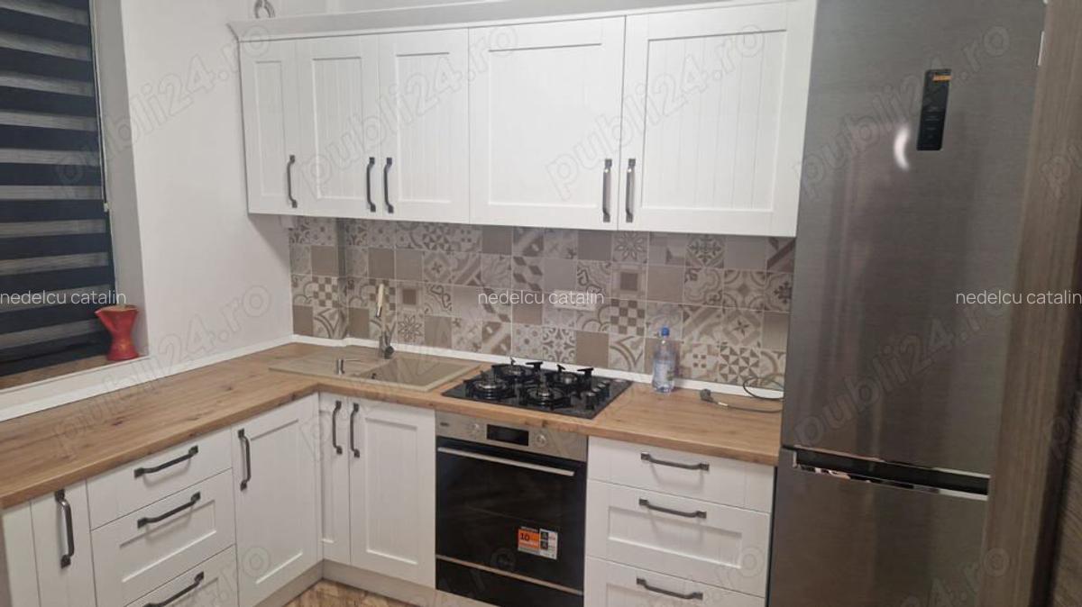 Vand sau inchiriez casa str traian 440 langa Firogal - 4