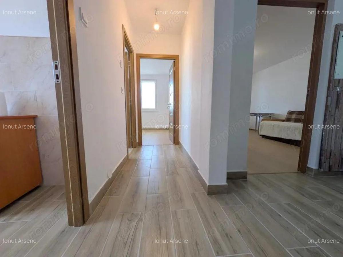 Orizont - STRADAL, Apart 2 cam decomandat, renovat, balcon lung - 6