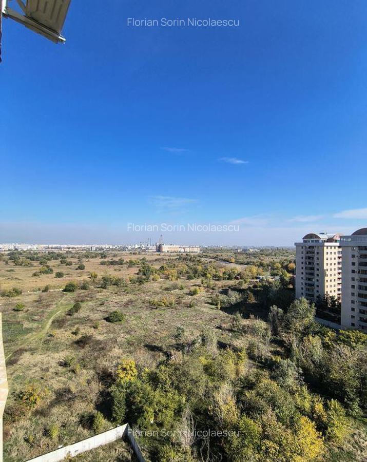 Delta Vacare?ti - Pia?a Sudului - 14 Delta Vacare?ti - Pia?a Sudului - 14