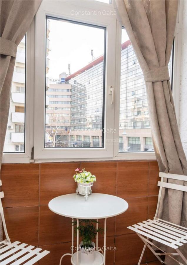 Garsoniera - detine centrala termica - Calea Victoriei - Rom - 10