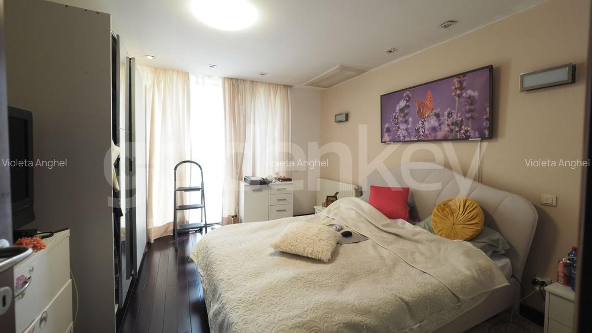 Vila cu 7 camere inconjurata de verdeata | piscina | 1178mp teren - 14