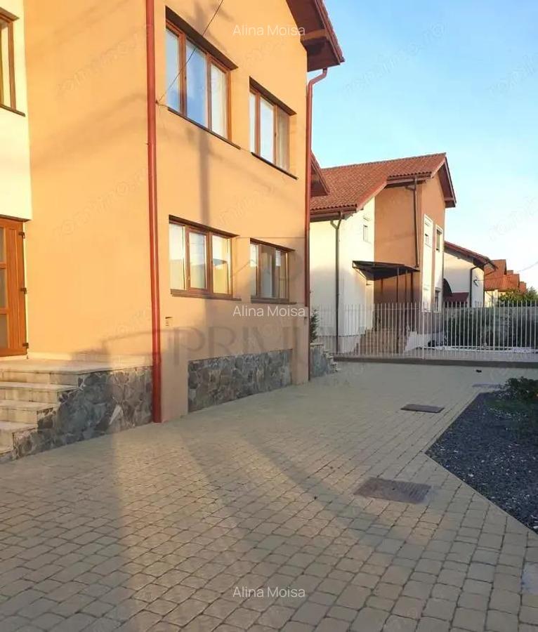 Duplex ocupabil imediat - toate utilitatile - zona excelenta - 1