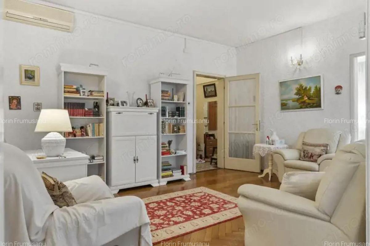 Apartament 4 camere, 117 mp,etaj 1, ultracentral P-?a Sfin?ii Voievozi, ASE - 2