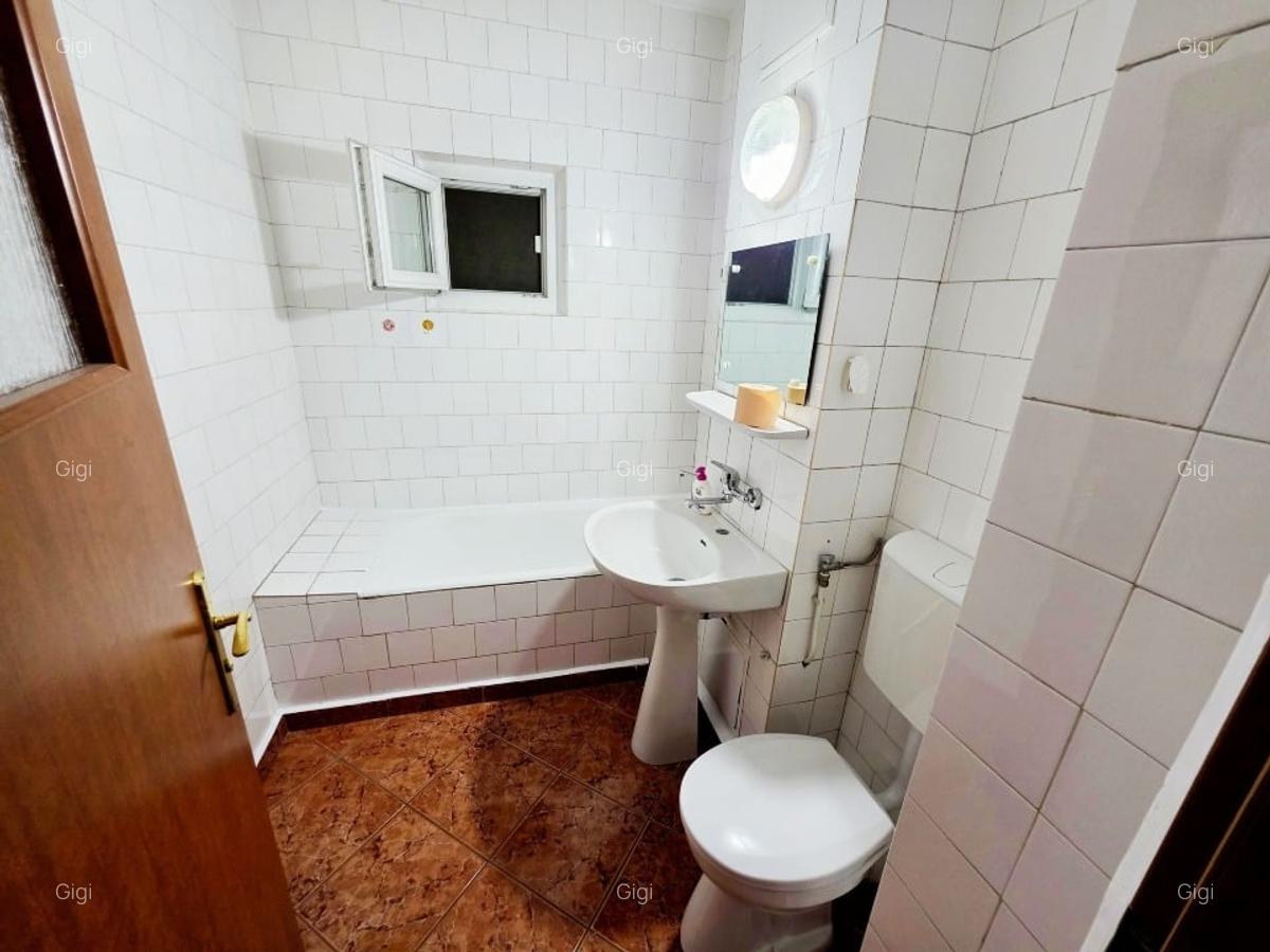 Proprietar închiriez apartament ultracentral-Universitate 350euro - 5