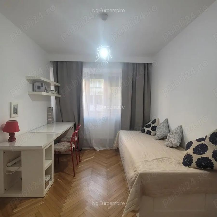 Apartament 3 camere de inchiriat in Centru - 11