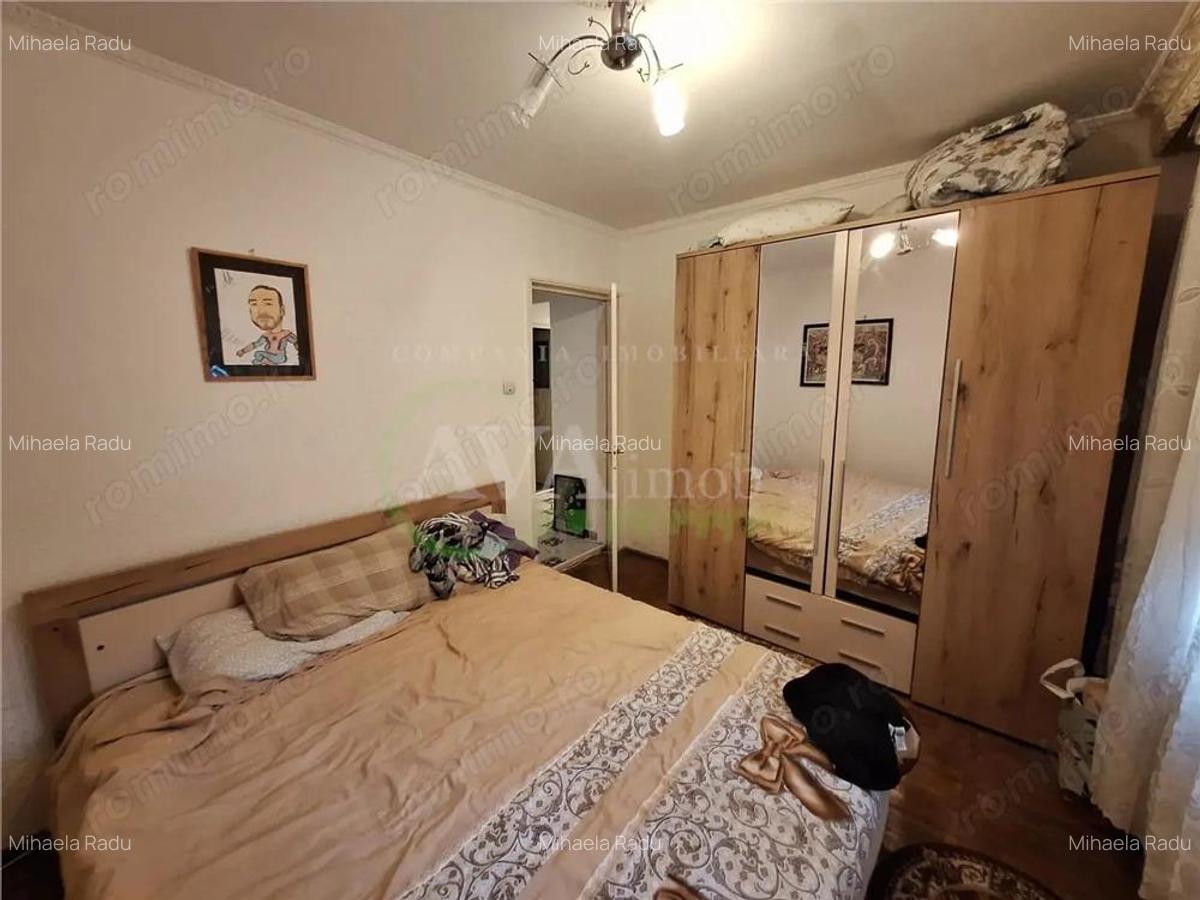 Apartament 3 camere decomandate Bistrita Lac parter,77000E - 4