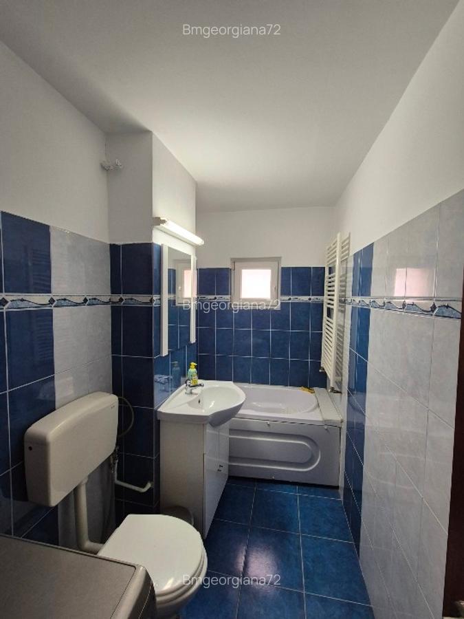 Proprietar închiriez apartament 3 camere parc Bucovina/Bld.Cetății - 5