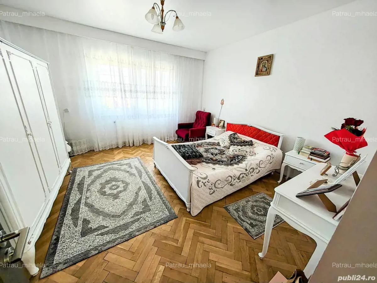 Casa de vanzare in Hunedoara, zona Chizid, 4 camere, 2 bai, renovata. 125000 - 4