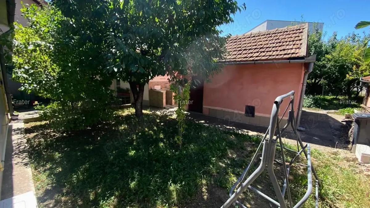 Vand casa cu gradina - 7