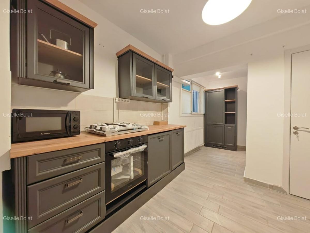 Apartament 4 camere - strada Serdarului I Piata 1 Mai - Clucerului , decomandat - 6