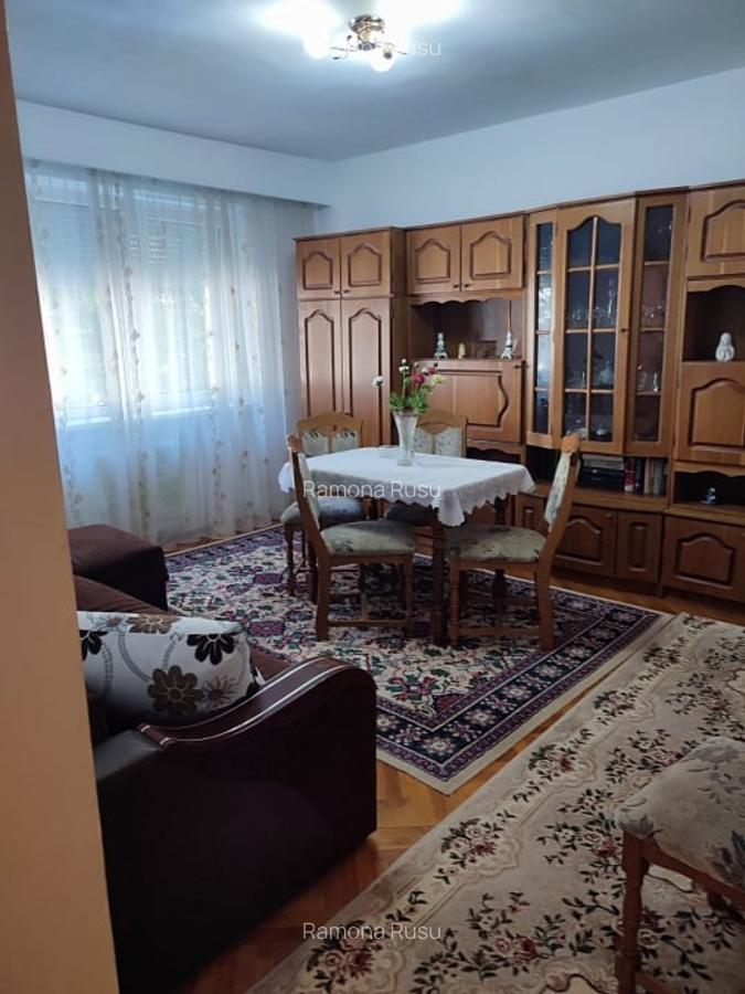 Apartament 3 camere - Zona Soarelui - 3