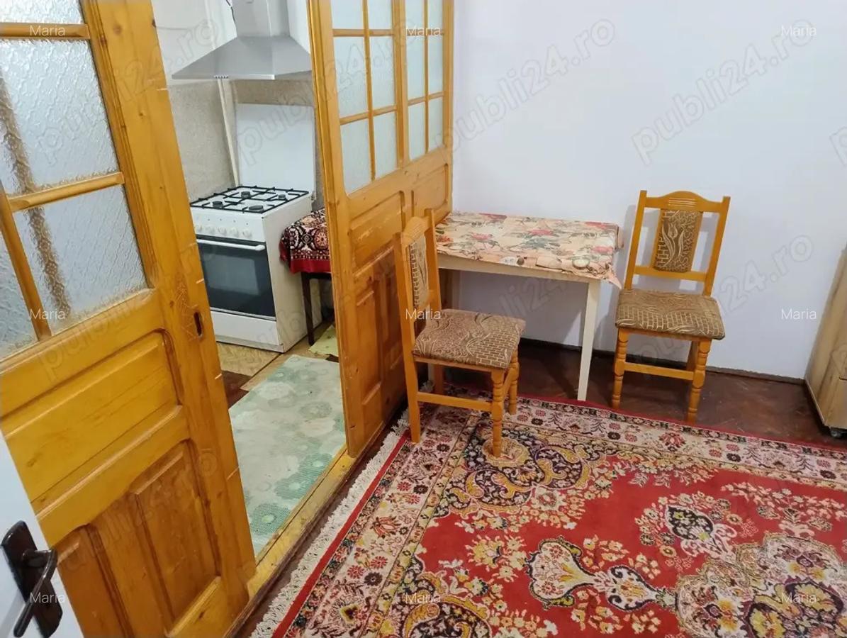 Ofer spre inchiriere microapartament 2 camere cu balcon termopan - 4 Ofer spre inchiriere microapartament 2 camere cu balcon termopan - 4