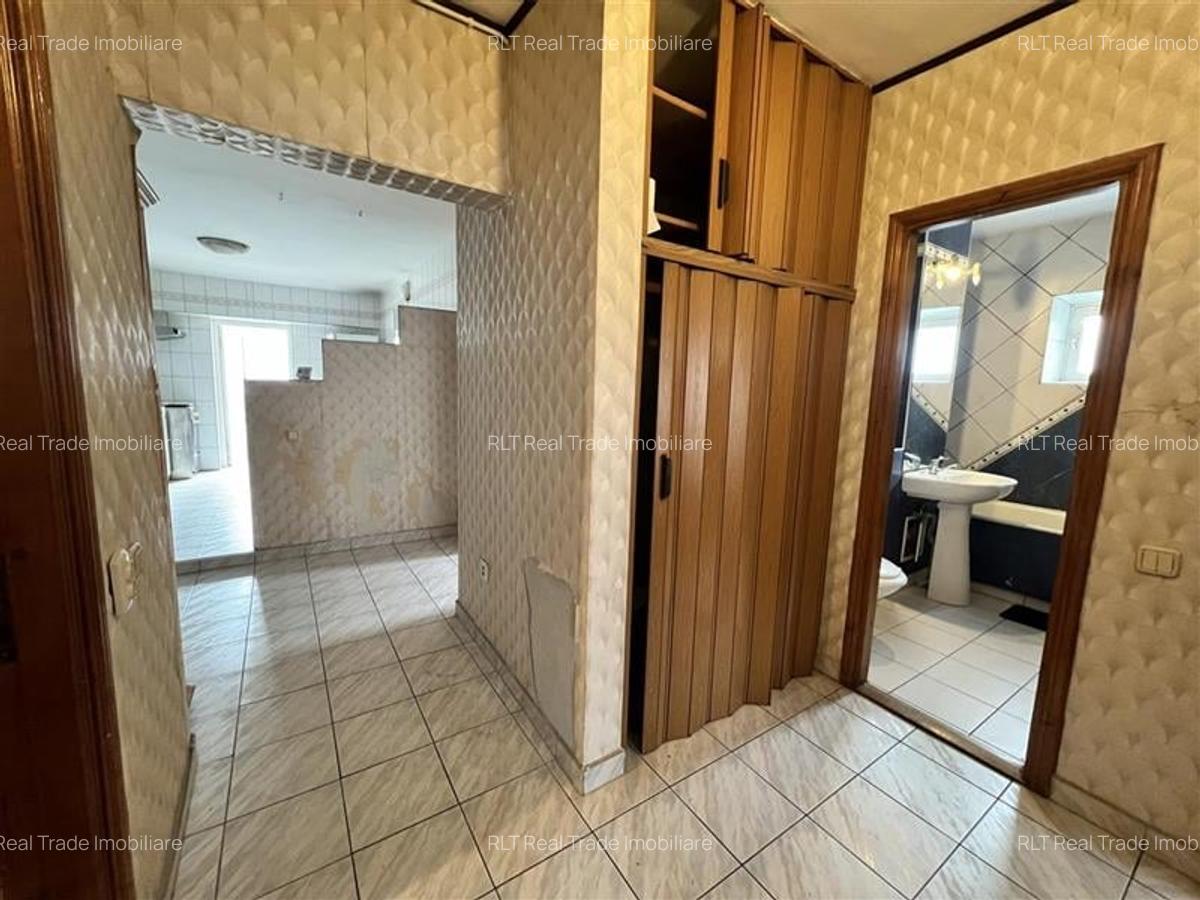 Apartament 3 camere, 2 bai , intrare Racadau - 14