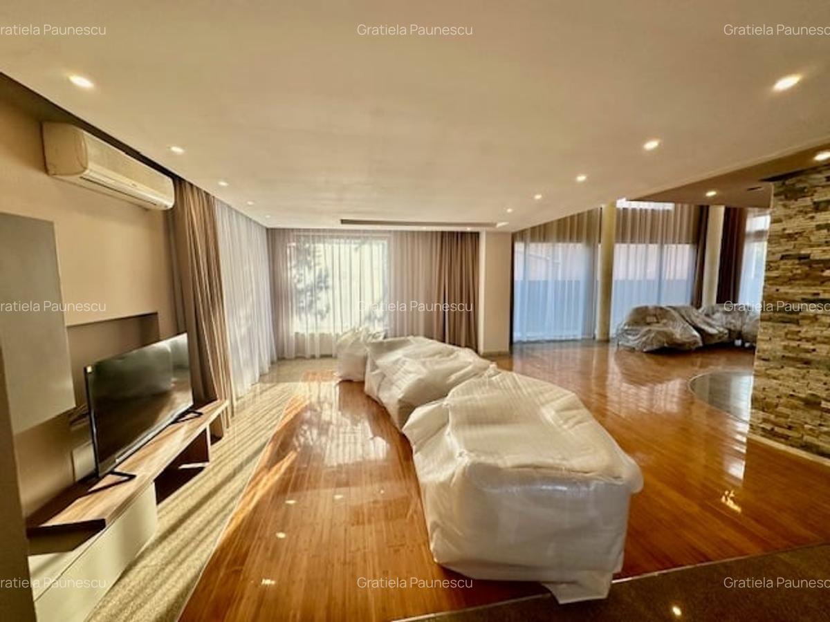 Inchiriere vila individula  8 camere/ pretabil - office, clinica, rezidential - 4