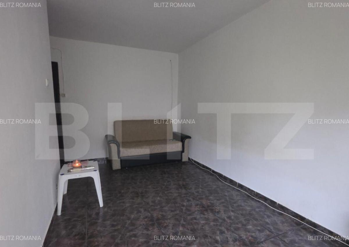 Garsoniera, 22 mp, zona Democratiei - 2 Garsoniera, 22 mp, zona Democratiei - 2