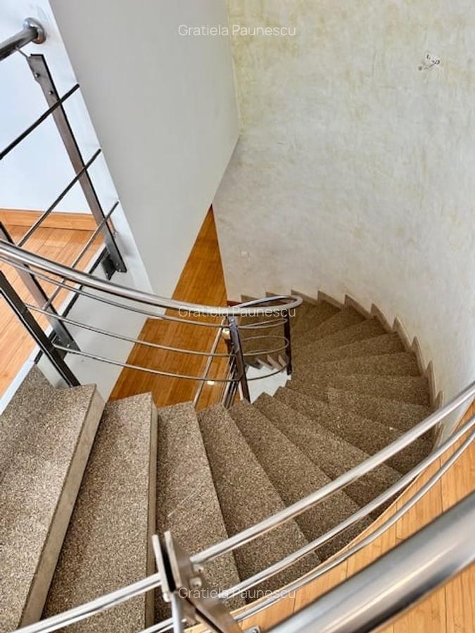 Inchiriere vila individula  8 camere/ pretabil - office, clinica, rezidential - 22