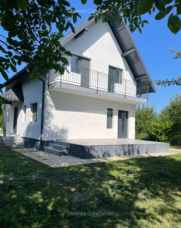 Casa de vanzare in localitatea Brebu - 1
