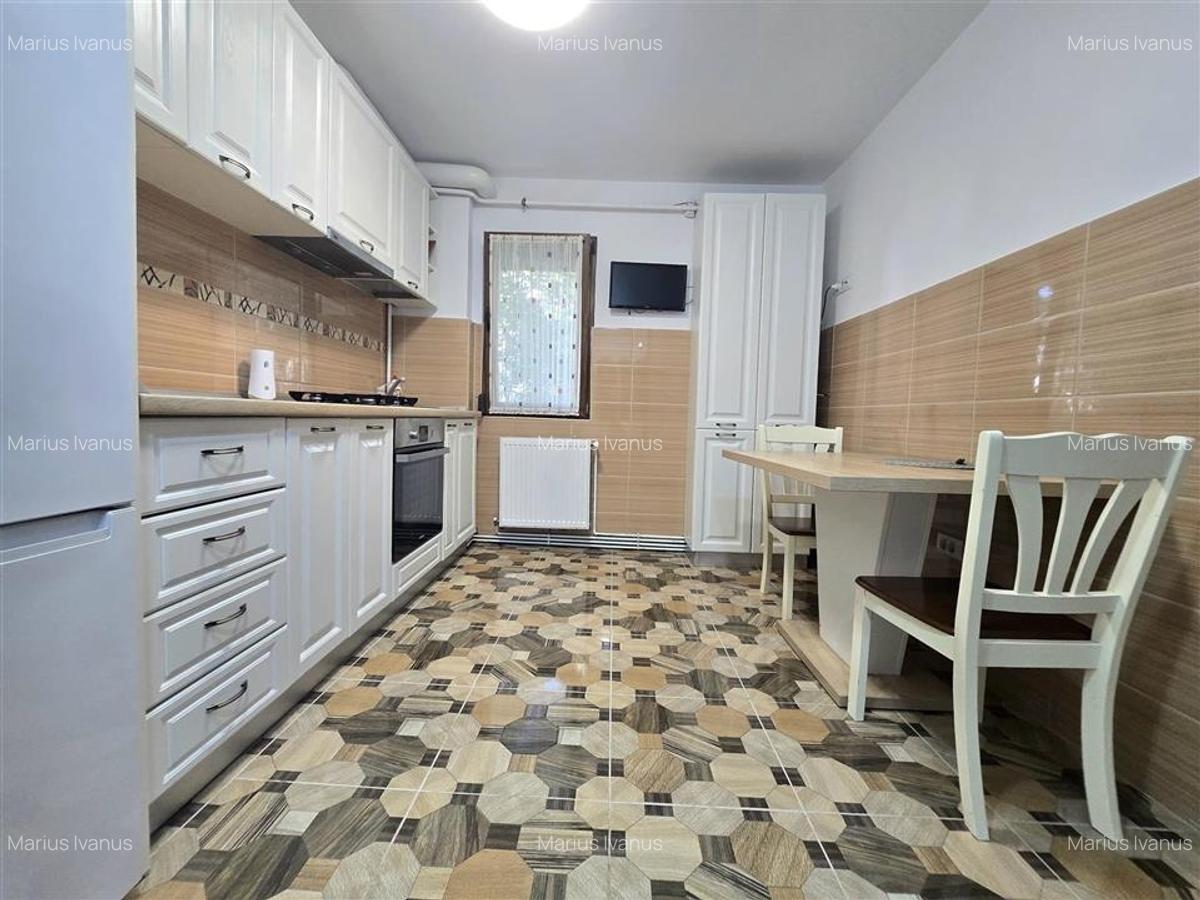 Vanzare apartament 2 camere Podu Ros - mobilat complet - 1