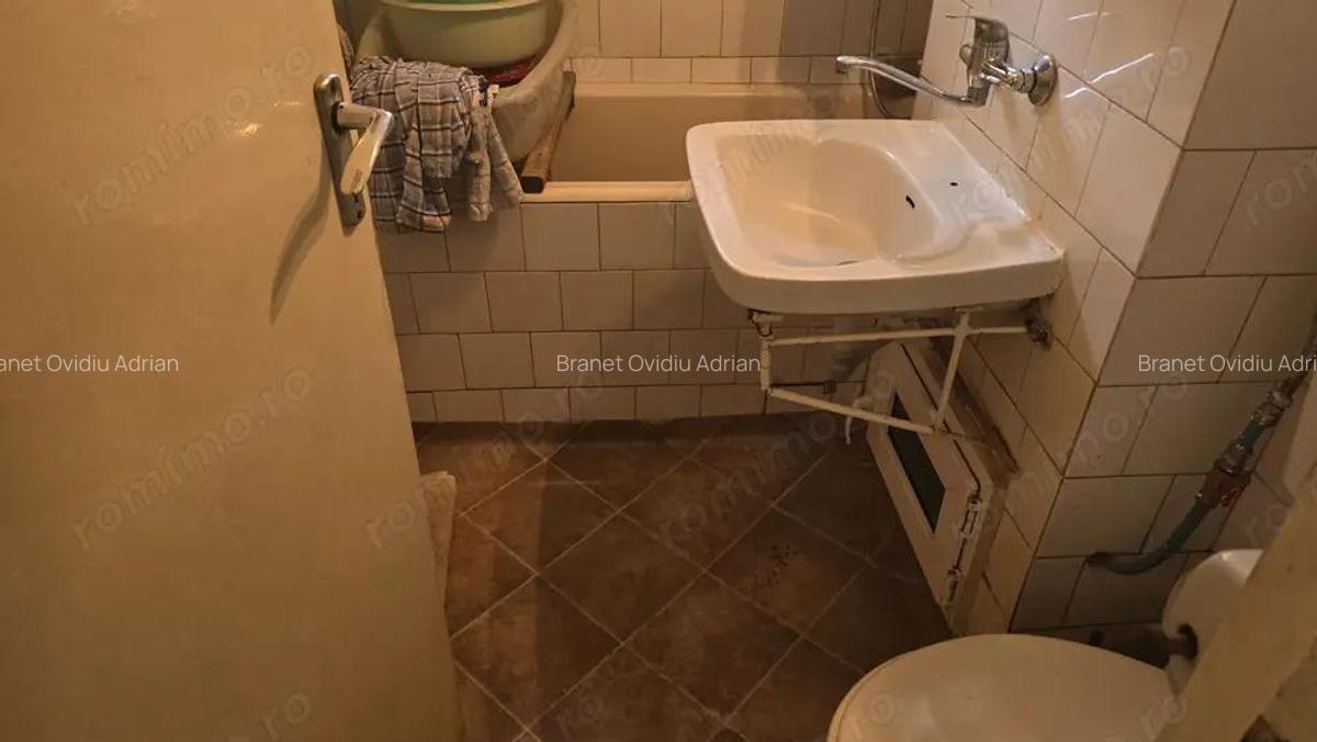 Vand apartament 2 camere cu intrari separate (circular) in Deva, str. Zamfirescu, etaj 3, - 11