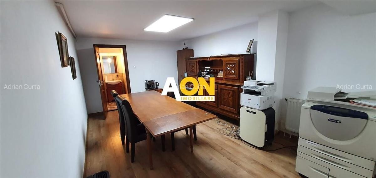 Spatiu comercial sau de birou 51 mp Cetate - 2