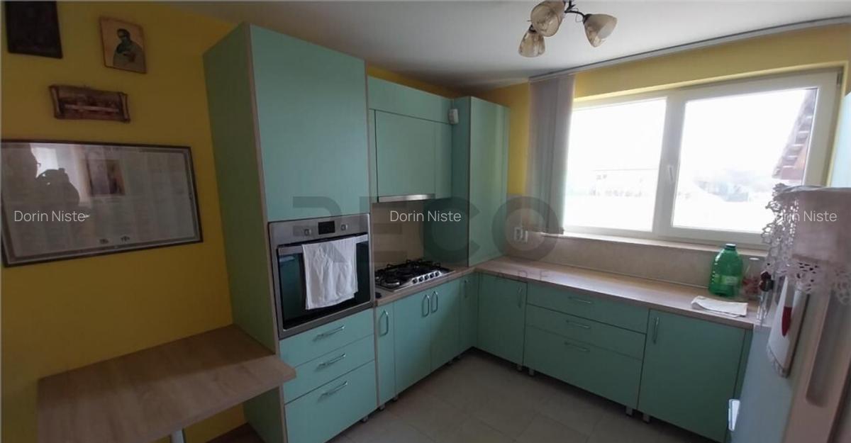 RECO Casa plan parter la cheie Santandrei - 12