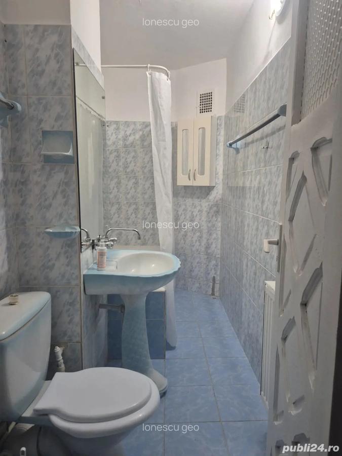 Inchiriez apartament cu 3 camere - 1