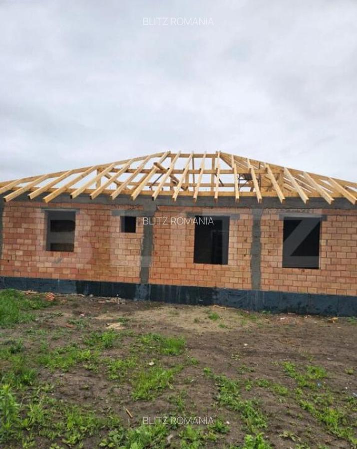 Casa 129mp utili, 500 mp, incalzire in pardoseala, Sanpetru - 8