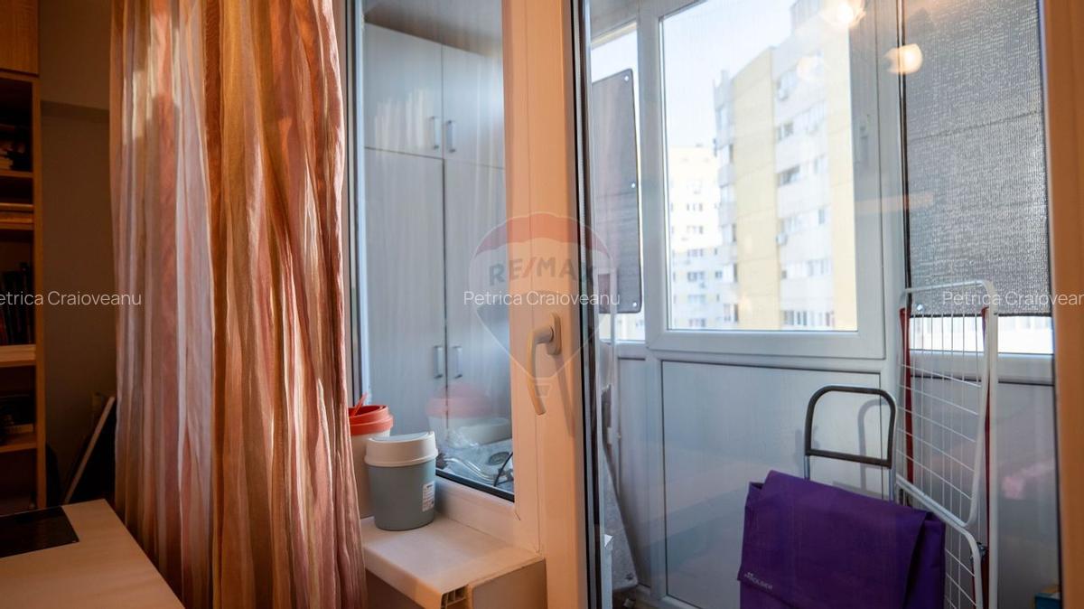 Oferta - Vanzare apartament 4 camere, decomandat, zona Bucur-Obor - 17