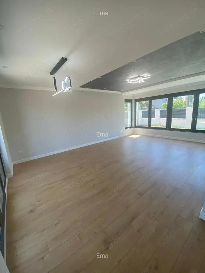 Casa 5 camere LUX Dumbravita - 1